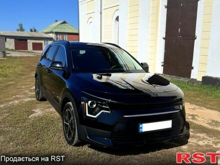 Черный Киа Niro, объемом двигателя 1.6 л и пробегом 34 тыс. км за 26000 $, фото 1 на Automoto.ua