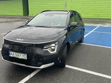 Черный Киа Niro, объемом двигателя 0 л и пробегом 70 тыс. км за 21500 $, фото 1 на Automoto.ua