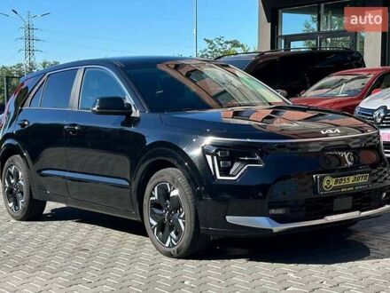 Кіа Niro 2023 у Чернівцях на Automoto.ua Чорний Кіа Niro, об'ємом двигуна 0 л та пробігом 14 тис. км за 24200 $, фото 1 на Automoto.ua