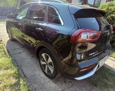 Коричневый Киа Niro, объемом двигателя 1.6 л и пробегом 193 тыс. км за 14450 $, фото 1 на Automoto.ua