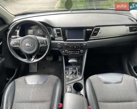 Коричневый Киа Niro, объемом двигателя 1.6 л и пробегом 134 тыс. км за 14270 $, фото 26 на Automoto.ua