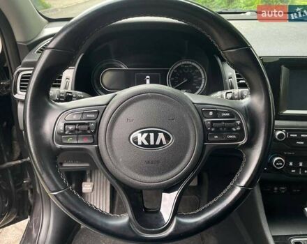 Коричневый Киа Niro, объемом двигателя 1.6 л и пробегом 134 тыс. км за 14270 $, фото 18 на Automoto.ua