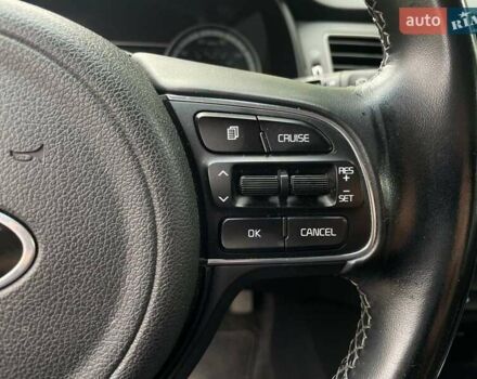 Коричневый Киа Niro, объемом двигателя 1.6 л и пробегом 134 тыс. км за 14270 $, фото 20 на Automoto.ua