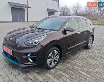 Коричневый Киа Niro, объемом двигателя 0 л и пробегом 118 тыс. км за 18200 $, фото 1 на Automoto.ua