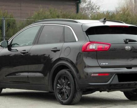 Коричневый Киа Niro, объемом двигателя 1.6 л и пробегом 89 тыс. км за 11800 $, фото 3 на Automoto.ua