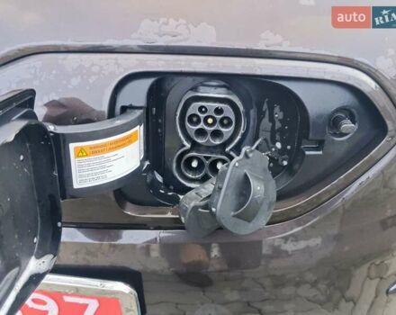 Коричневый Киа Niro, объемом двигателя 0 л и пробегом 118 тыс. км за 18200 $, фото 18 на Automoto.ua