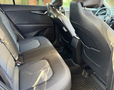 Коричневый Киа Niro, объемом двигателя 0 л и пробегом 3 тыс. км за 25500 $, фото 8 на Automoto.ua