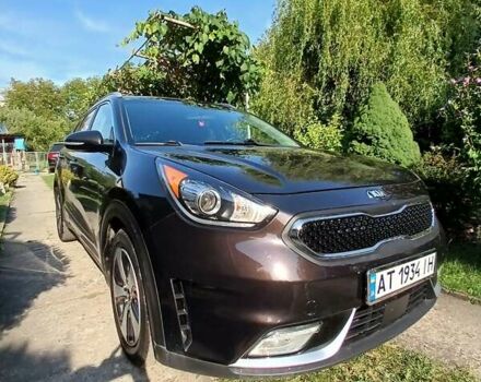 Коричневый Киа Niro, объемом двигателя 1.6 л и пробегом 193 тыс. км за 14450 $, фото 1 на Automoto.ua