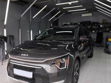 Киа Niro 2023 в Киеве на Automoto.ua Коричневый Киа Niro, объемом двигателя 1.6 л и пробегом 1 тыс. км за 19100 $, фото 1 на Automoto.ua