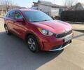 Красный Киа Niro, объемом двигателя 1.6 л и пробегом 170 тыс. км за 15900 $, фото 1 на Automoto.ua