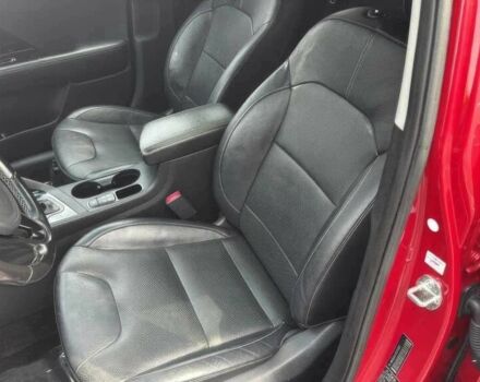 Красный Киа Niro, объемом двигателя 1.6 л и пробегом 50 тыс. км за 18000 $, фото 6 на Automoto.ua