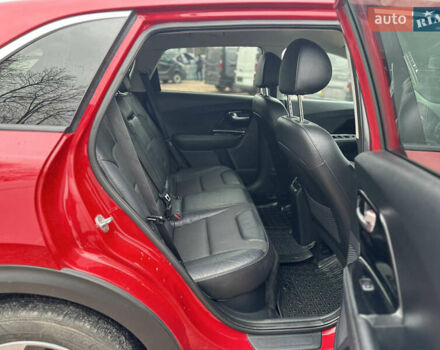 Красный Киа Niro, объемом двигателя 1.58 л и пробегом 190 тыс. км за 13000 $, фото 27 на Automoto.ua