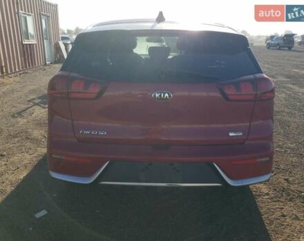 Кіа Niro 2017 у Львові на Automoto.ua Червоний Кіа Niro, об'ємом двигуна 1.58 л та пробігом 137 тис. км за 3000 $, фото 5 на Automoto.ua