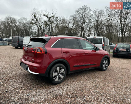 Красный Киа Niro, объемом двигателя 1.58 л и пробегом 190 тыс. км за 13000 $, фото 12 на Automoto.ua