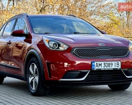 Красный Киа Niro, объемом двигателя 1.59 л и пробегом 115 тыс. км за 16900 $, фото 19 на Automoto.ua