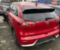 Красный Киа Niro, объемом двигателя 1.6 л и пробегом 186 тыс. км за 7200 $, фото 1 на Automoto.ua