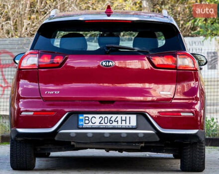 Красный Киа Niro, объемом двигателя 1.58 л и пробегом 56 тыс. км за 14500 $, фото 13 на Automoto.ua