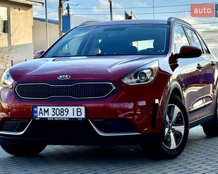 Красный Киа Niro, объемом двигателя 1.59 л и пробегом 115 тыс. км за 16900 $, фото 1 на Automoto.ua