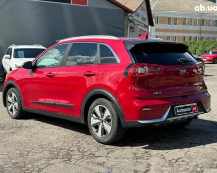Красный Киа Niro, объемом двигателя 1.6 л и пробегом 82 тыс. км за 17290 $, фото 6 на Automoto.ua