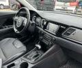 Красный Киа Niro, объемом двигателя 1.58 л и пробегом 190 тыс. км за 13000 $, фото 32 на Automoto.ua
