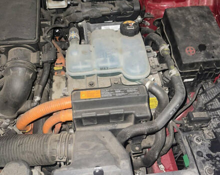 Червоний Кіа Niro, об'ємом двигуна 1.6 л та пробігом 180 тис. км за 12800 $, фото 17 на Automoto.ua