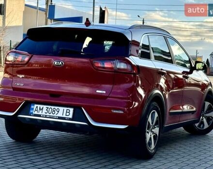 Красный Киа Niro, объемом двигателя 1.59 л и пробегом 115 тыс. км за 16900 $, фото 4 на Automoto.ua