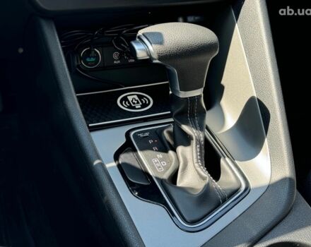 Красный Киа Niro, объемом двигателя 1.6 л и пробегом 82 тыс. км за 17290 $, фото 34 на Automoto.ua