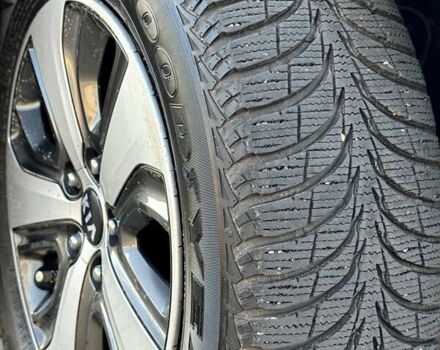 Красный Киа Niro, объемом двигателя 1.59 л и пробегом 115 тыс. км за 16900 $, фото 38 на Automoto.ua