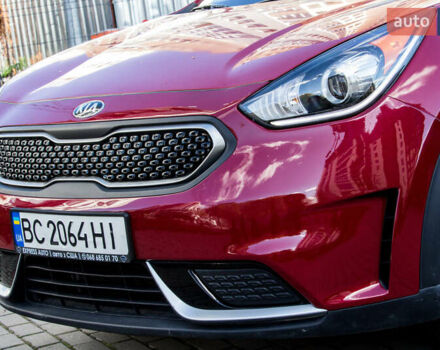 Красный Киа Niro, объемом двигателя 1.58 л и пробегом 56 тыс. км за 14500 $, фото 7 на Automoto.ua