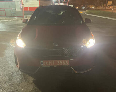 Червоний Кіа Niro, об'ємом двигуна 1.6 л та пробігом 180 тис. км за 12800 $, фото 5 на Automoto.ua