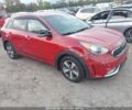 Красный Киа Niro, объемом двигателя 1.6 л и пробегом 190 тыс. км за 11200 $, фото 1 на Automoto.ua