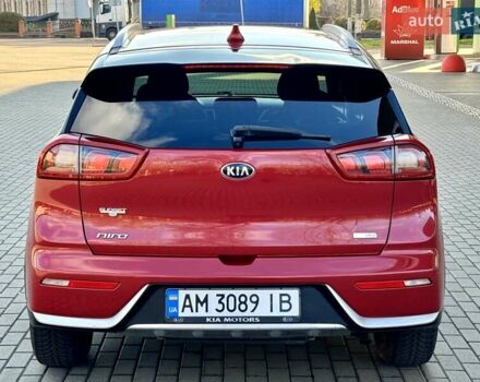 Красный Киа Niro, объемом двигателя 1.59 л и пробегом 115 тыс. км за 16900 $, фото 10 на Automoto.ua