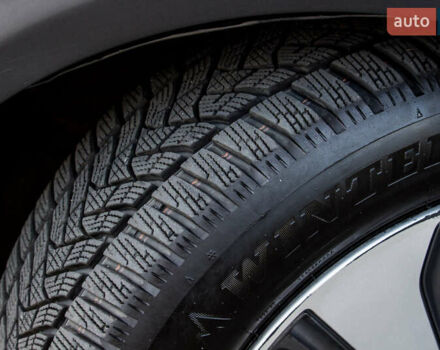 Красный Киа Niro, объемом двигателя 1.58 л и пробегом 56 тыс. км за 14500 $, фото 14 на Automoto.ua