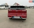 Червоний Кіа Niro, об'ємом двигуна 1.58 л та пробігом 168 тис. км за 14900 $, фото 5 на Automoto.ua