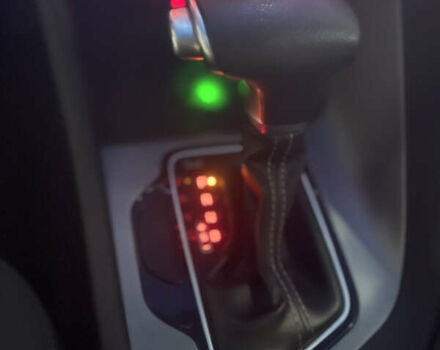 Червоний Кіа Niro, об'ємом двигуна 1.6 л та пробігом 180 тис. км за 12800 $, фото 12 на Automoto.ua