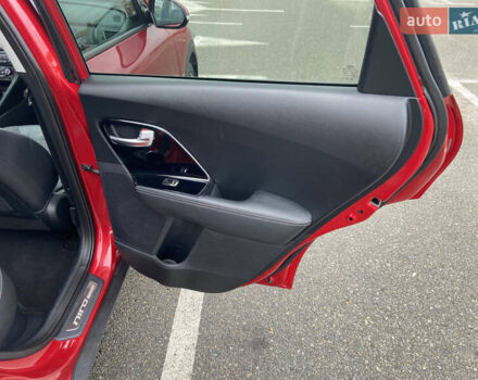 Красный Киа Niro, объемом двигателя 1.58 л и пробегом 119 тыс. км за 17250 $, фото 15 на Automoto.ua