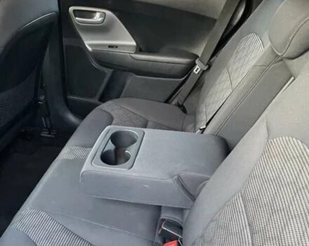 Красный Киа Niro, объемом двигателя 1.58 л и пробегом 123 тыс. км за 14200 $, фото 6 на Automoto.ua