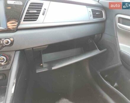 Красный Киа Niro, объемом двигателя 1.58 л и пробегом 76 тыс. км за 11700 $, фото 66 на Automoto.ua