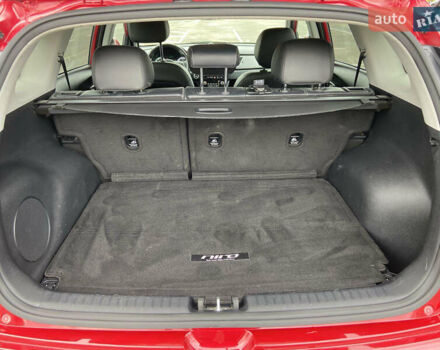 Красный Киа Niro, объемом двигателя 1.58 л и пробегом 119 тыс. км за 16200 $, фото 7 на Automoto.ua
