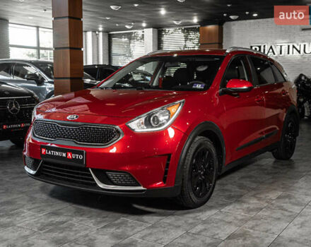 Красный Киа Niro, объемом двигателя 1.58 л и пробегом 163 тыс. км за 14900 $, фото 2 на Automoto.ua