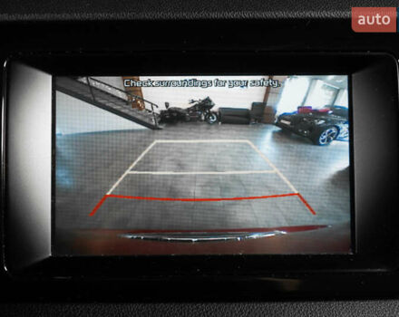 Красный Киа Niro, объемом двигателя 1.58 л и пробегом 163 тыс. км за 14900 $, фото 24 на Automoto.ua