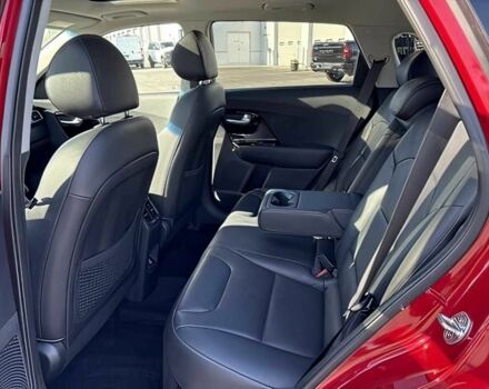 Киа Niro 2019 в Кривом Роге на Automoto.ua Красный Киа Niro, объемом двигателя 1.6 л и пробегом 36 тыс. км за 10000 $, фото 12 на Automoto.ua