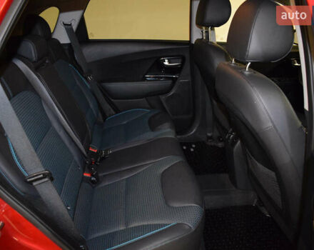 Красный Киа Niro, объемом двигателя 0 л и пробегом 83 тыс. км за 13300 $, фото 10 на Automoto.ua