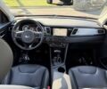 Киа Niro 2019 в Кривом Роге на Automoto.ua Красный Киа Niro, объемом двигателя 1.6 л и пробегом 36 тыс. км за 10000 $, фото 7 на Automoto.ua