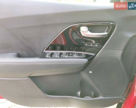 Красный Киа Niro, объемом двигателя 0 л и пробегом 138 тыс. км за 18800 $, фото 10 на Automoto.ua