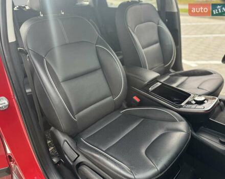 Красный Киа Niro, объемом двигателя 0 л и пробегом 135 тыс. км за 17299 $, фото 35 на Automoto.ua