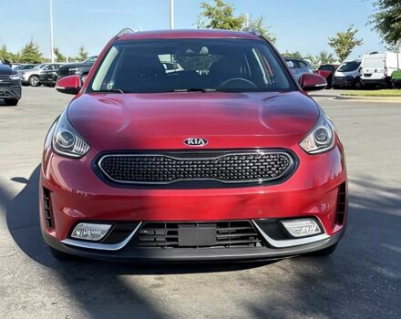 Киа Niro 2019 в Кривом Роге на Automoto.ua Красный Киа Niro, объемом двигателя 1.6 л и пробегом 36 тыс. км за 10000 $, фото 1 на Automoto.ua