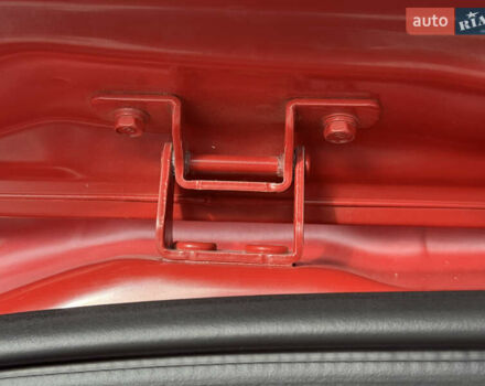 Красный Киа Niro, объемом двигателя 0 л и пробегом 135 тыс. км за 17299 $, фото 29 на Automoto.ua