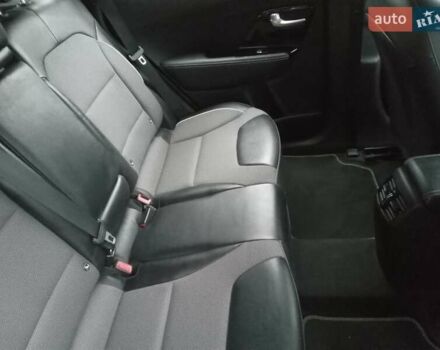 Красный Киа Niro, объемом двигателя 0 л и пробегом 87 тыс. км за 20492 $, фото 62 на Automoto.ua