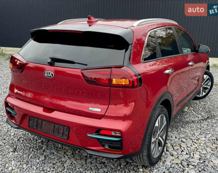 Киа Niro 2020 в Дрогобыче на Automoto.ua Красный Киа Niro, объемом двигателя 0 л и пробегом 159 тыс. км за 19399 $, фото 29 на Automoto.ua